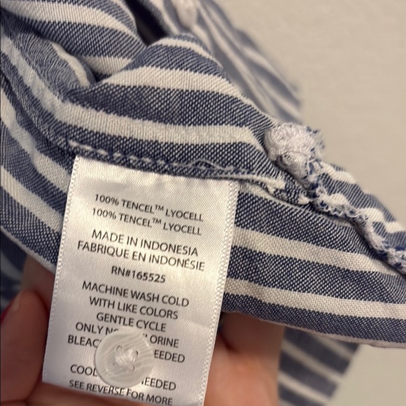 Lola River XL Casual Blue and White Striped Button Down Shirt - Picture 3 of 5